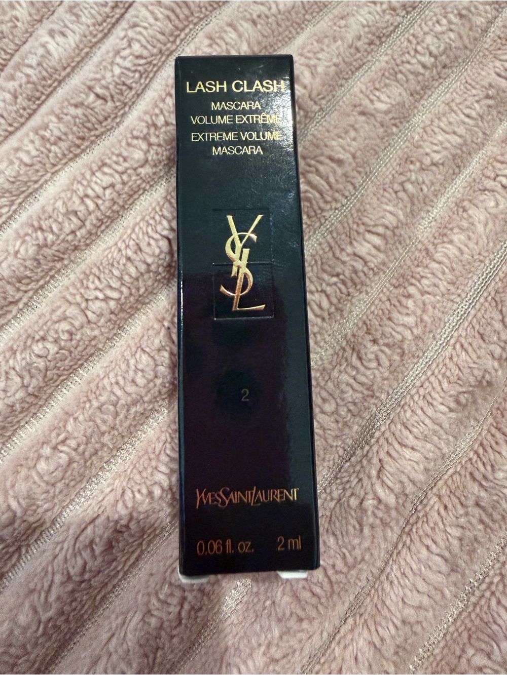 Yves Saint Laurent Lash Clash Extra Volume Mascara - Brown 2 mini